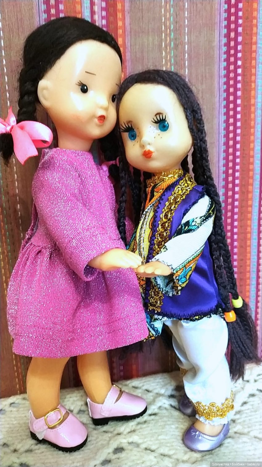 Первое знакомство Юляшки и Веты (фото 5)