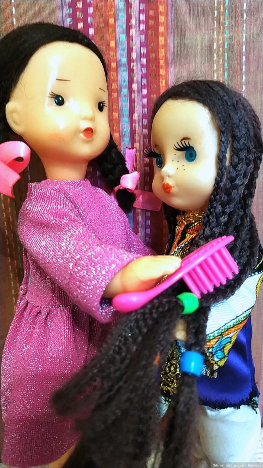 Первое знакомство Юляшки и Веты