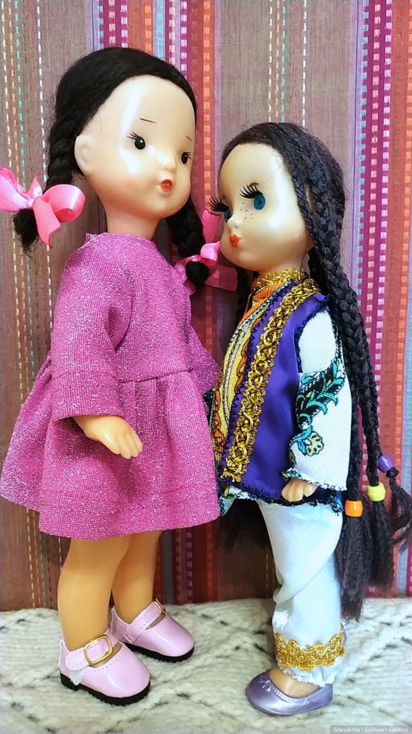 Первое знакомство Юляшки и Веты (фото 4)