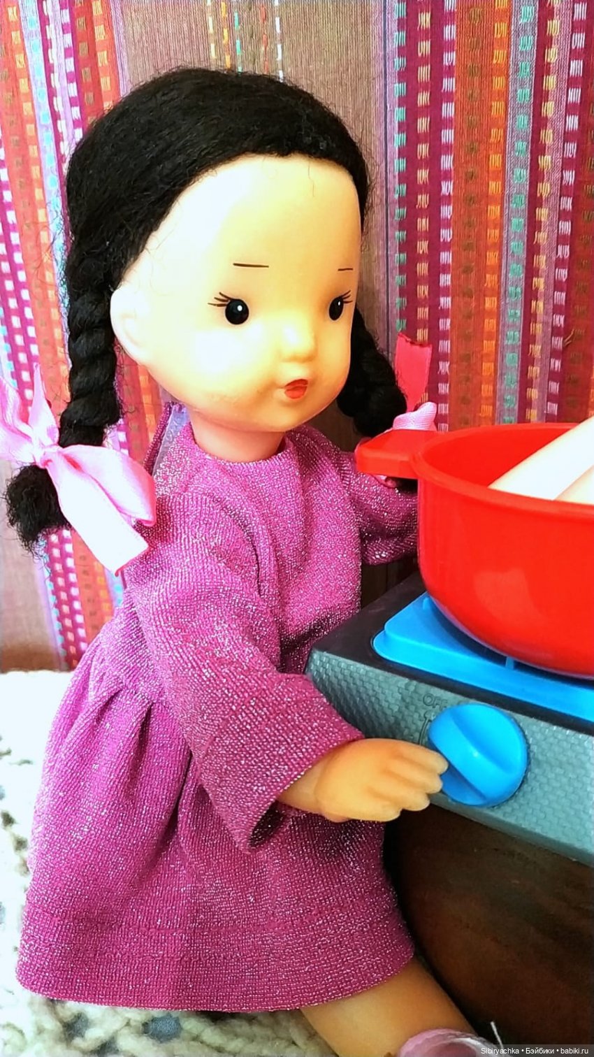 Первое знакомство Юляшки и Веты