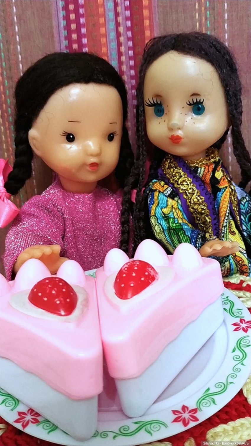 Первое знакомство Юляшки и Веты