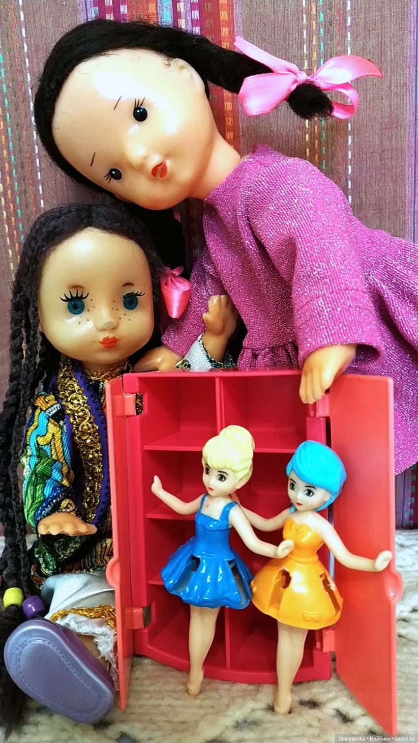 Первое знакомство Юляшки и Веты