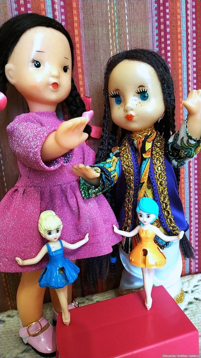 Первое знакомство Юляшки и Веты