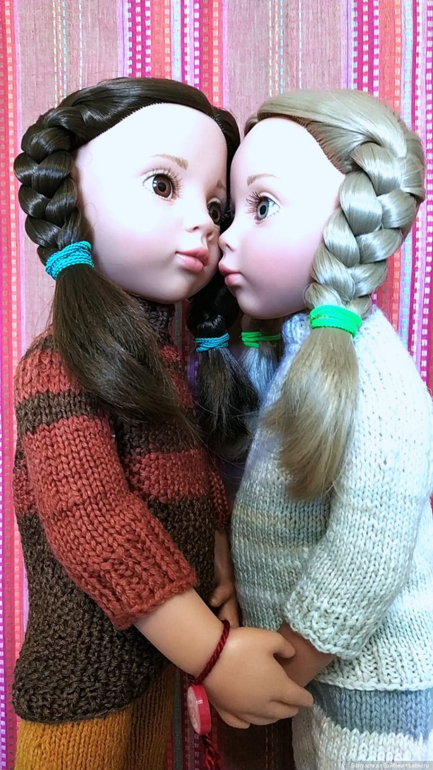 Вязаные наряды из посылки