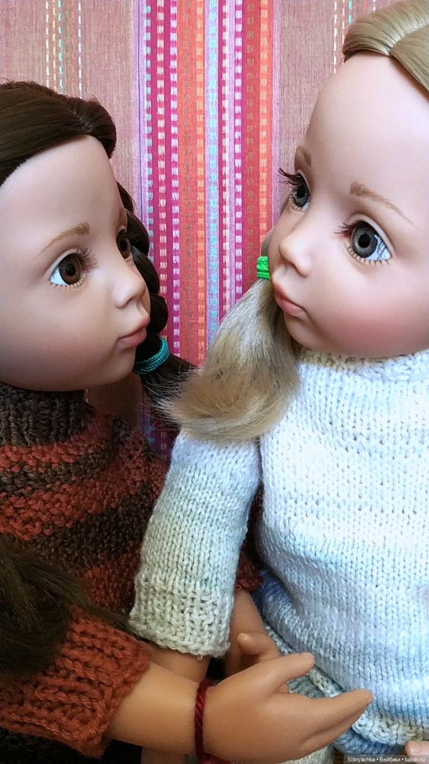 Вязаные наряды из посылки