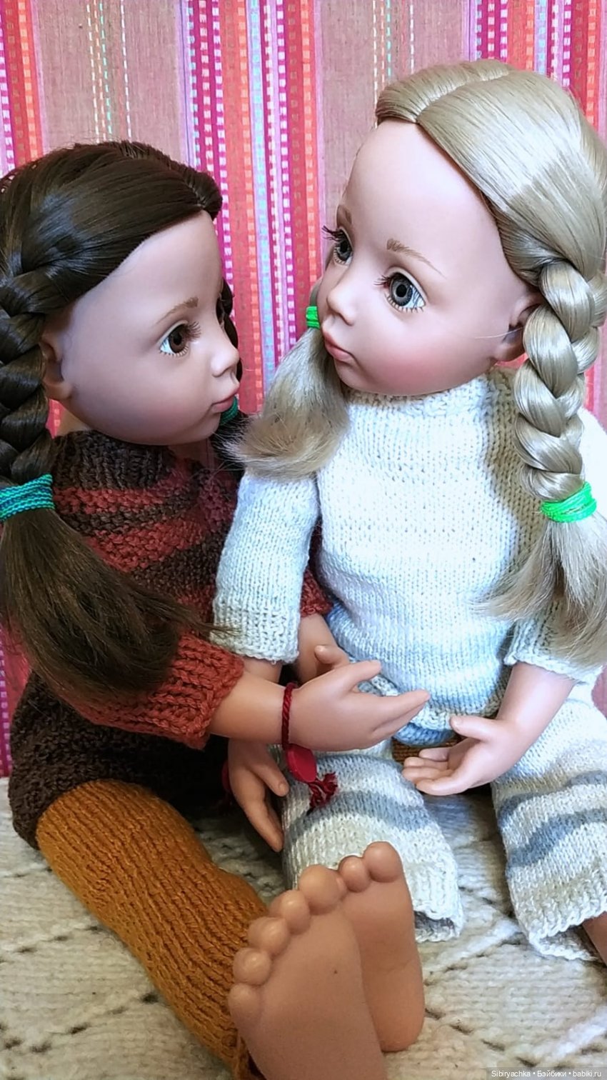 Вязаные наряды из посылки