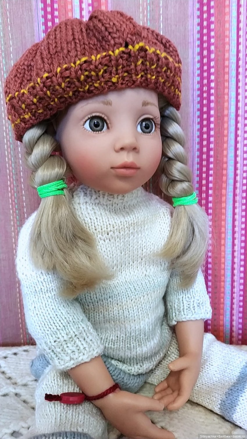 Вязаные наряды из посылки