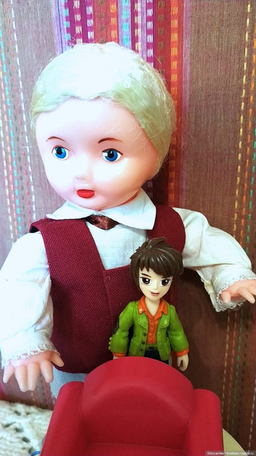 Мальчики тоже играют в куклы