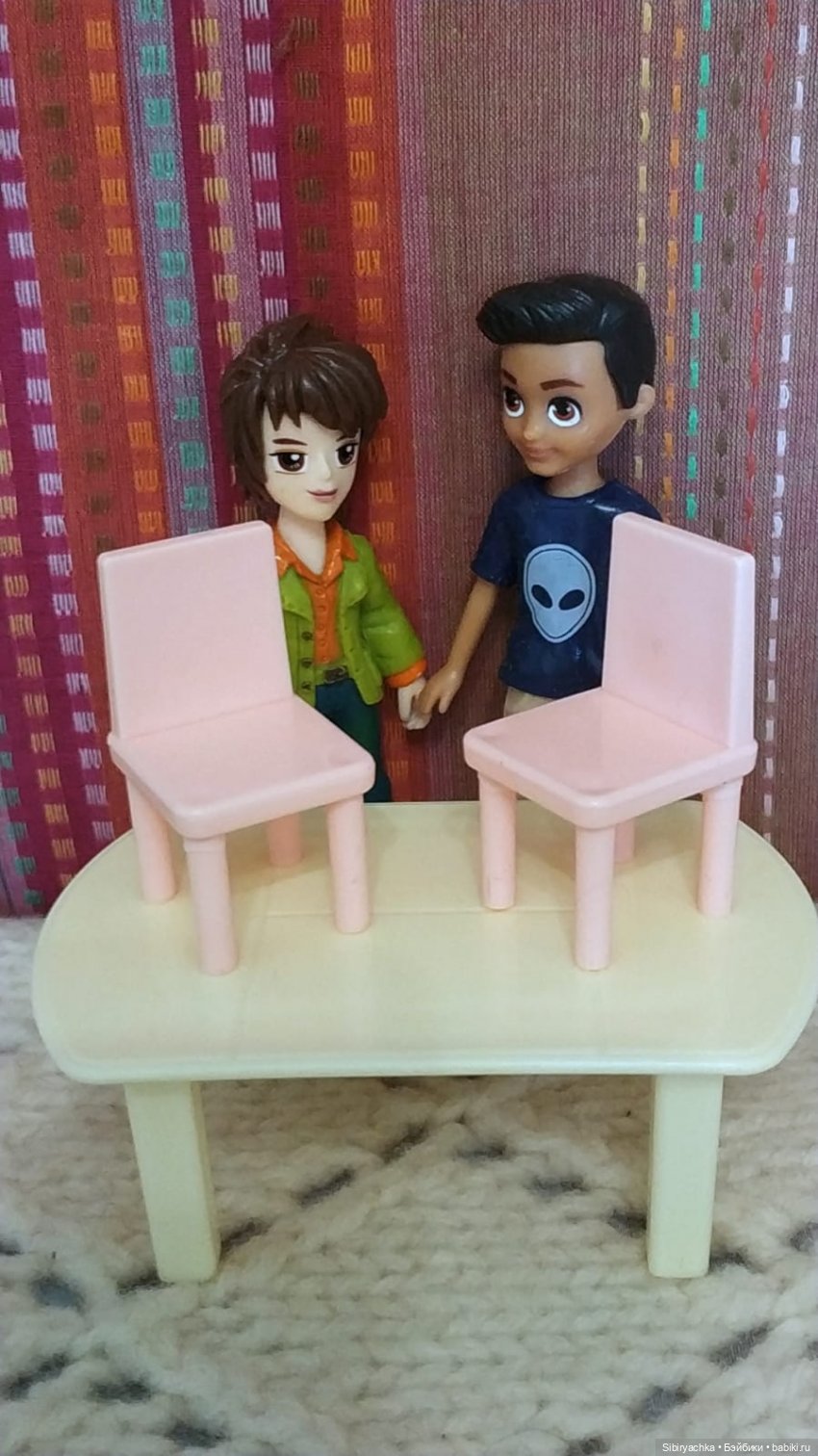 Мальчики тоже играют в куклы