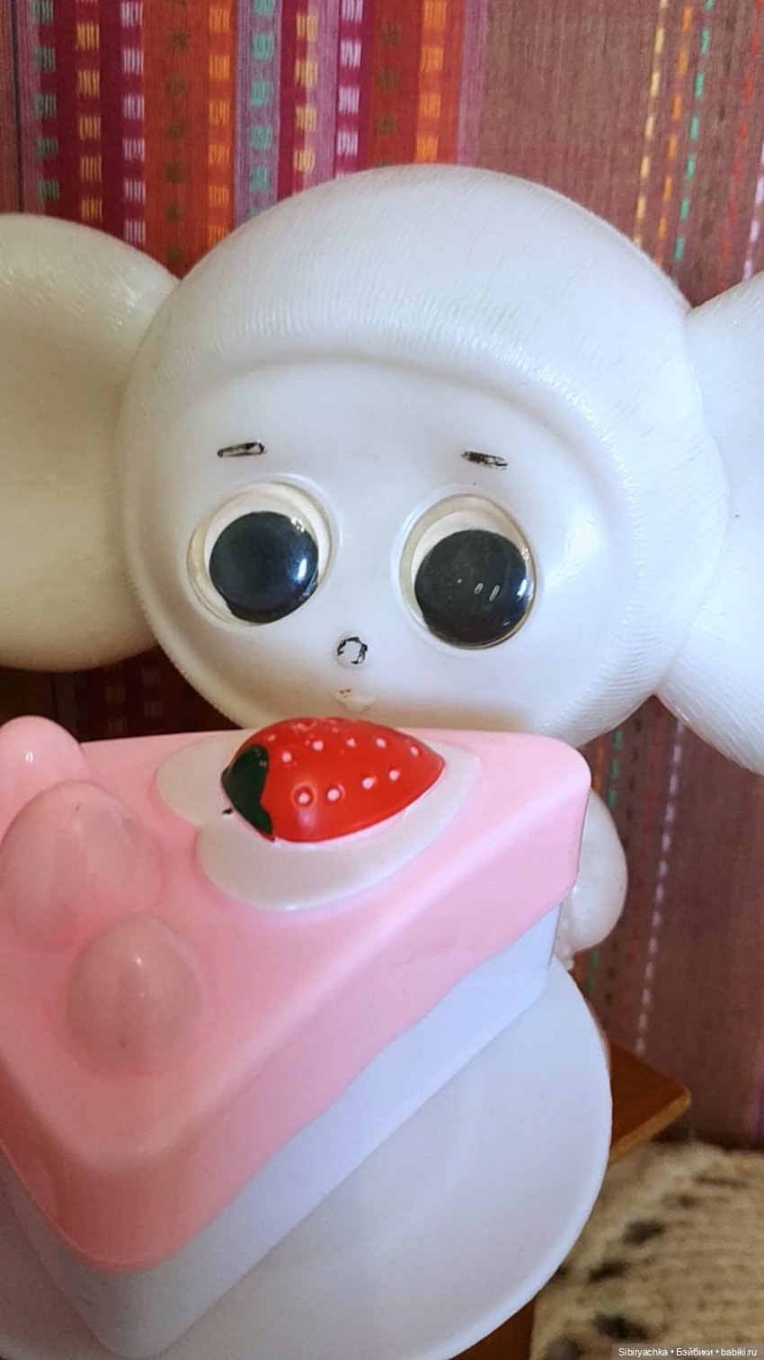 Юри, Вета и Юляшка встретились с игрушками своего детства