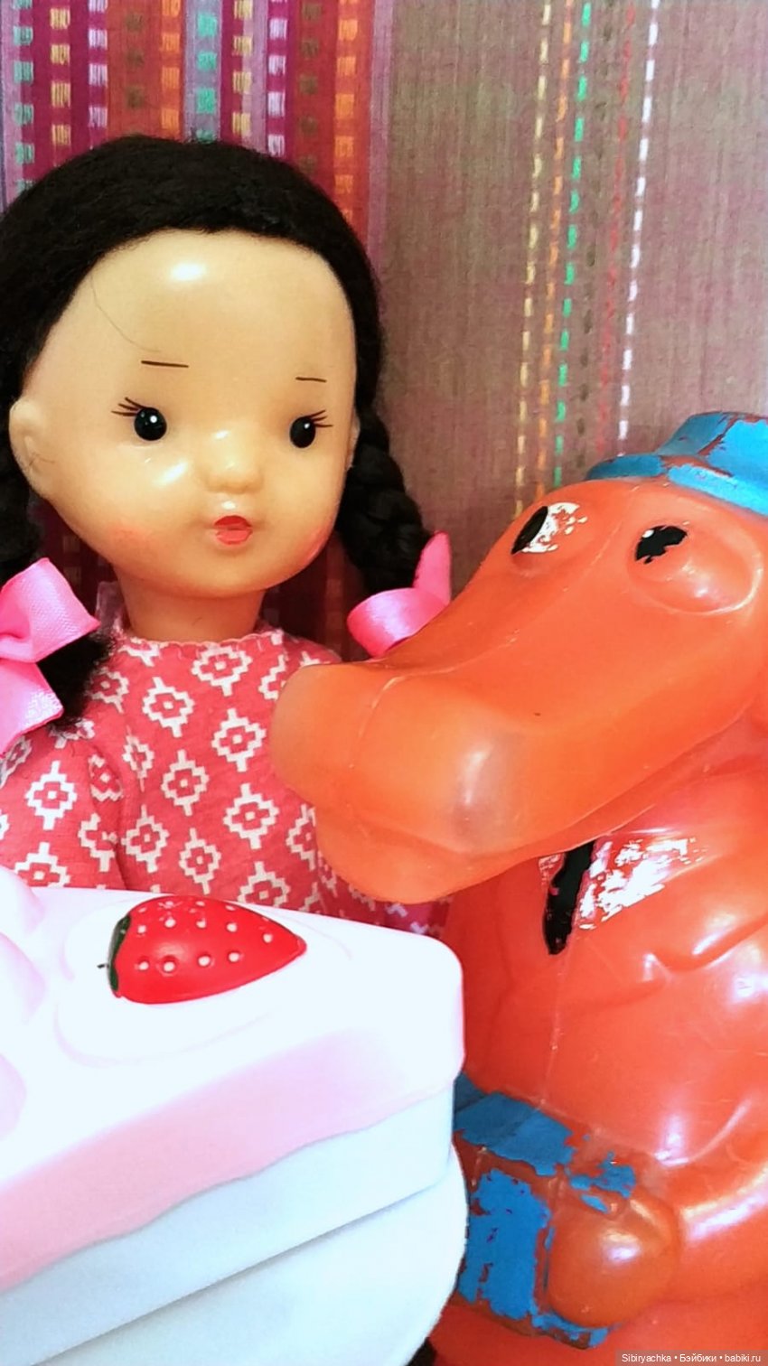 Юри, Вета и Юляшка встретились с игрушками своего детства