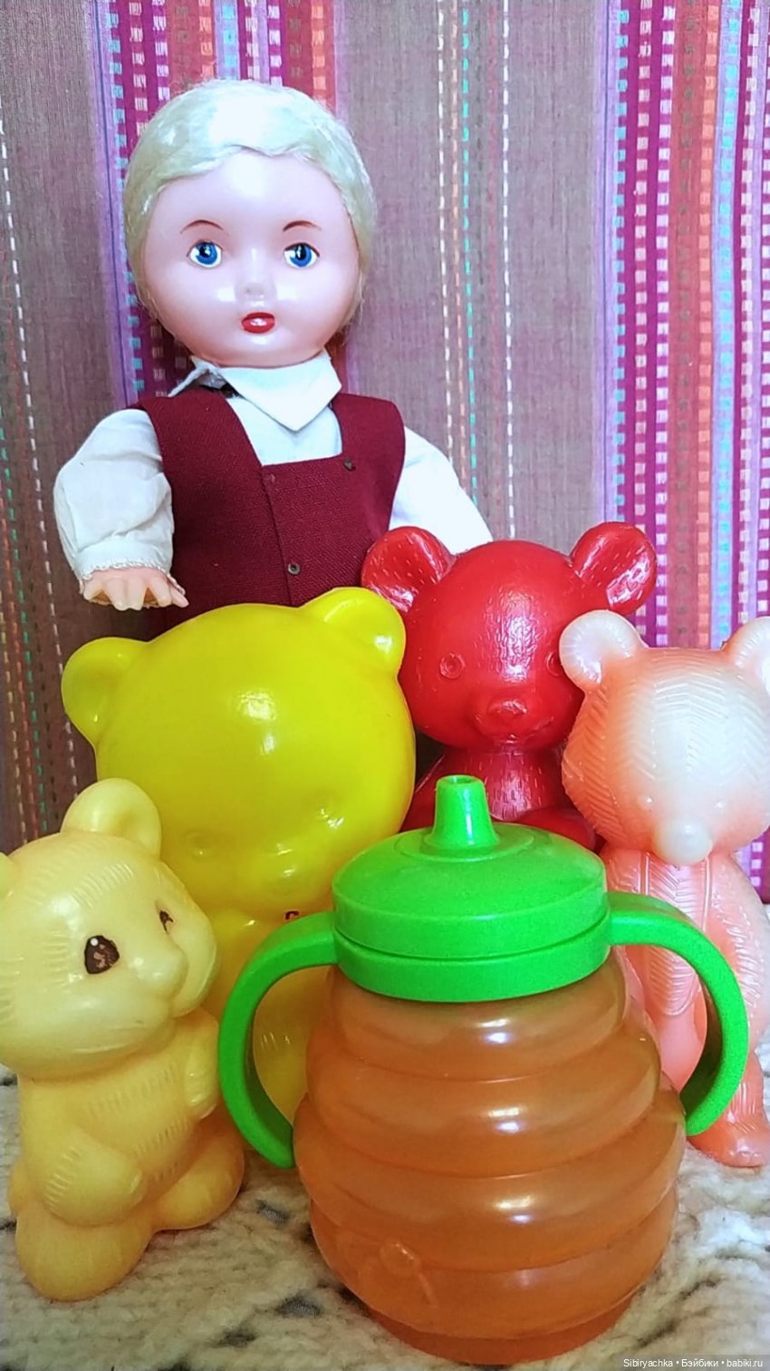 Юри, Вета и Юляшка встретились с игрушками своего детства