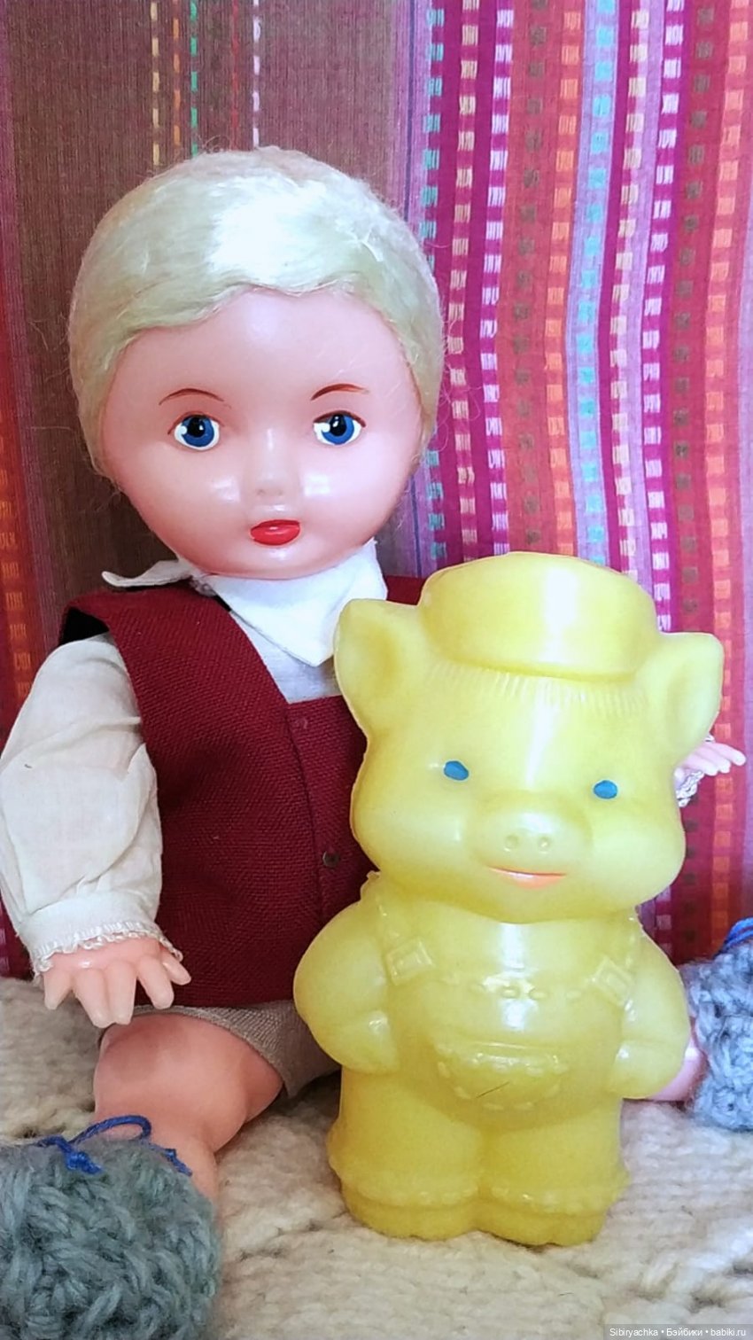 Юри, Вета и Юляшка встретились с игрушками своего детства