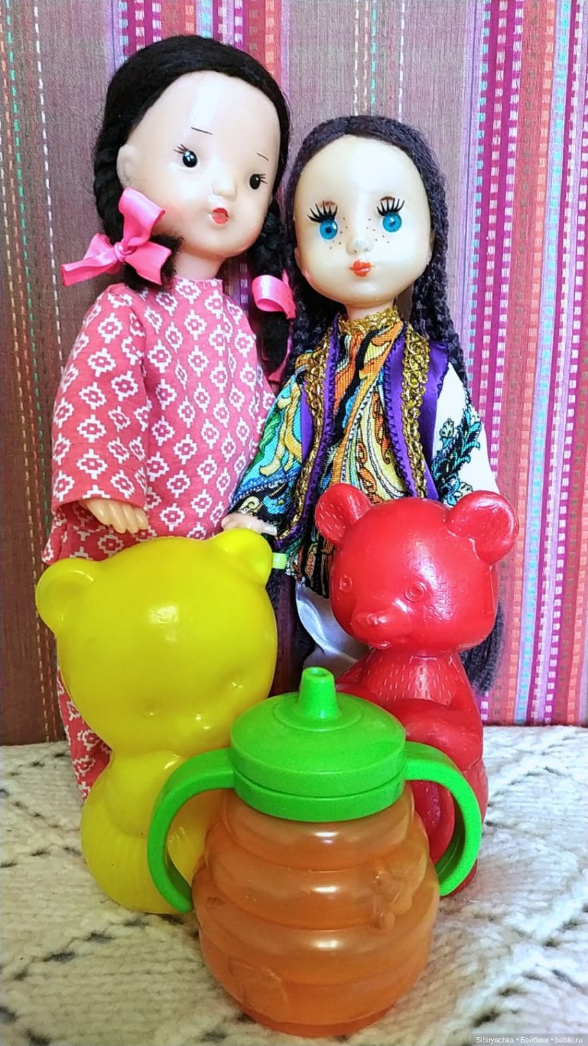 Юри, Вета и Юляшка встретились с игрушками своего детства