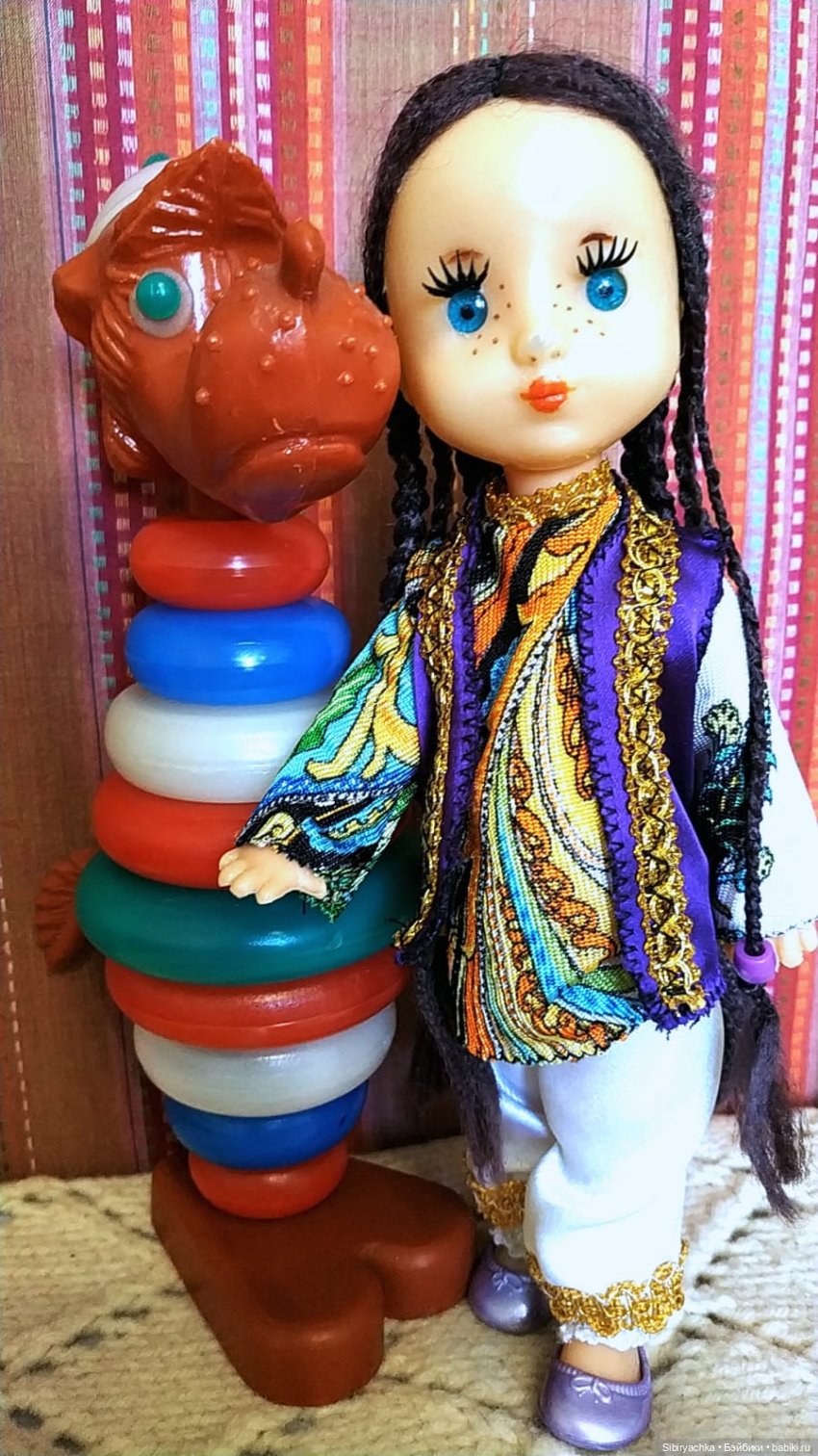 Юри, Вета и Юляшка встретились с игрушками своего детства