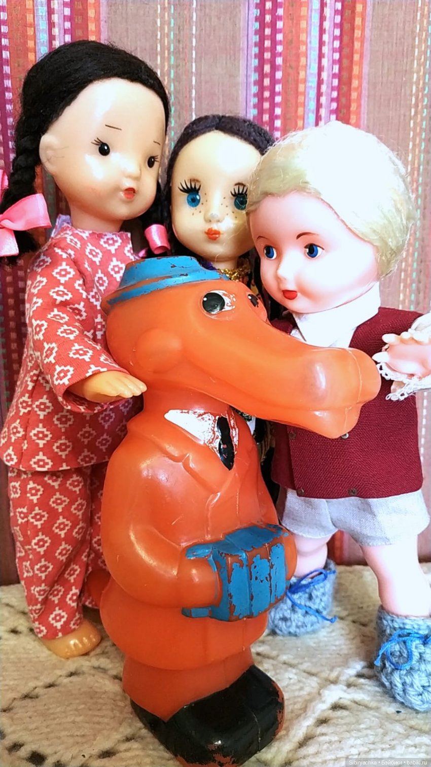 Юри, Вета и Юляшка встретились с игрушками своего детства