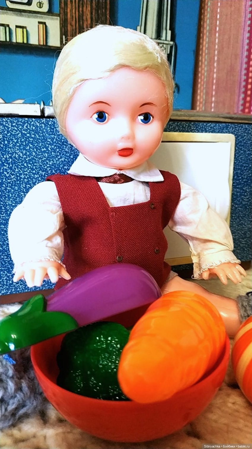 Приготовление обеда - нелёгкая задача для Юри