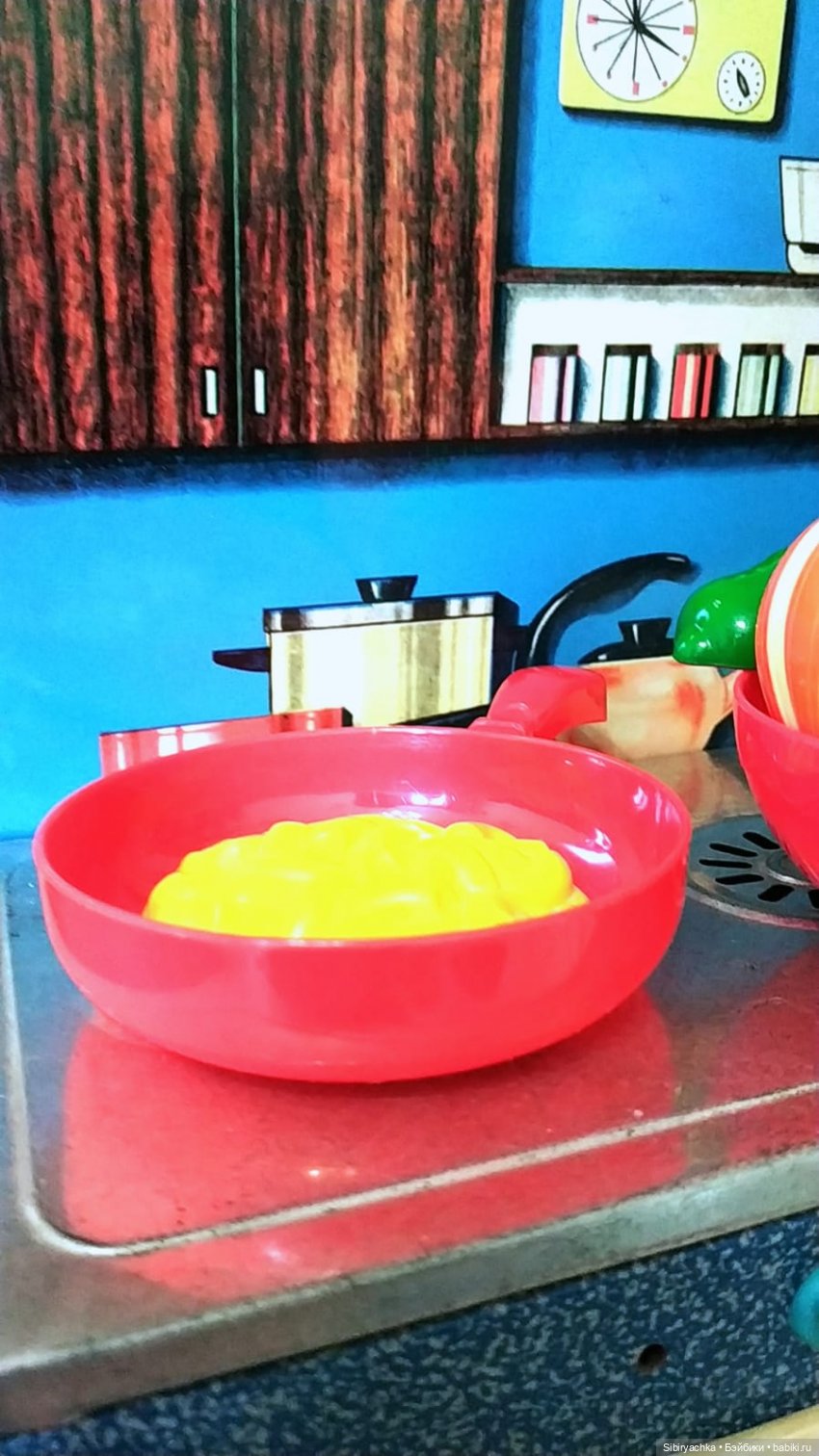 Приготовление обеда - нелёгкая задача для Юри