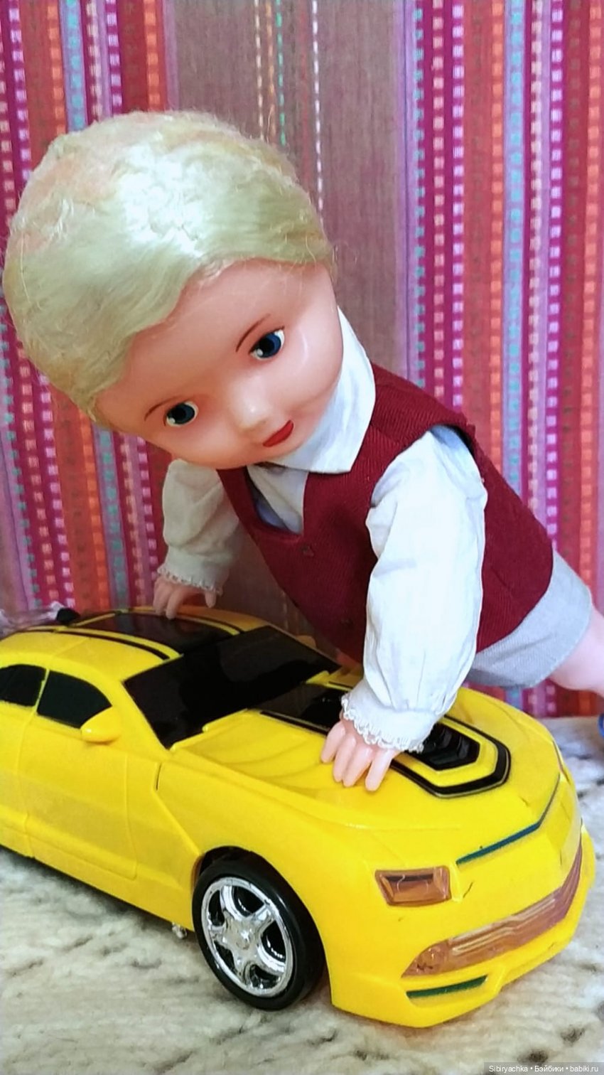 Новая машина Юри показывает свой характер (фото 7)