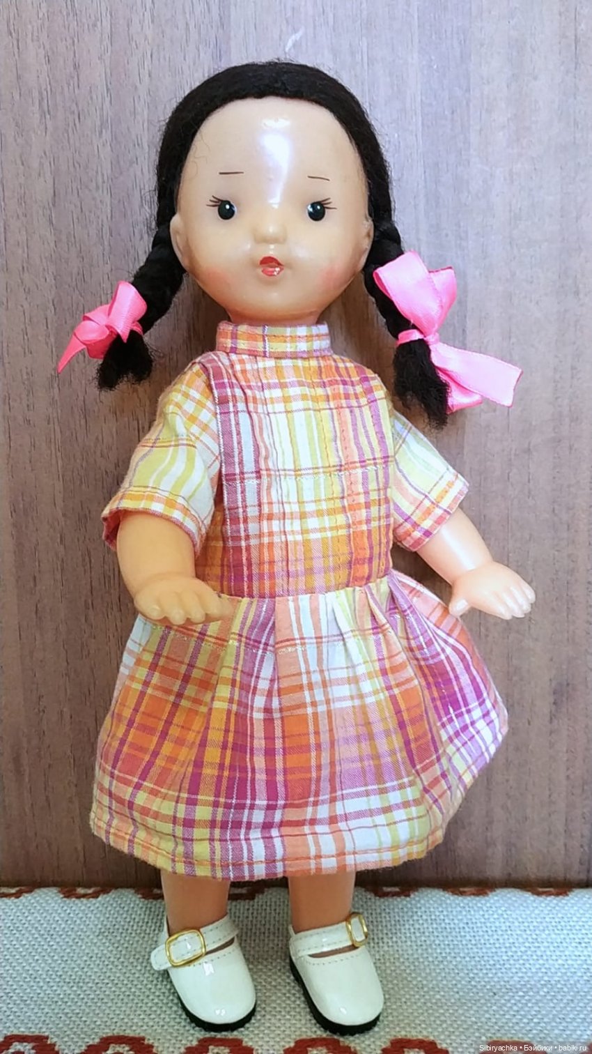 Новое платье Юляшки — Советские винтажные куклы (СССР): Ленигрушка (фото 4)