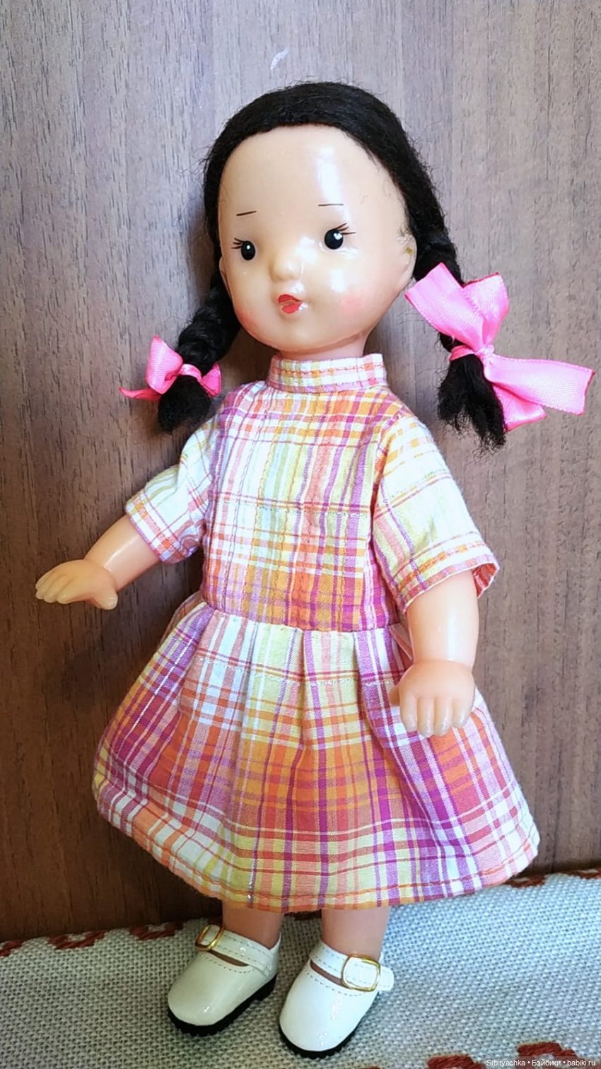 Новое платье Юляшки — Советские винтажные куклы (СССР): Ленигрушка (фото 5)