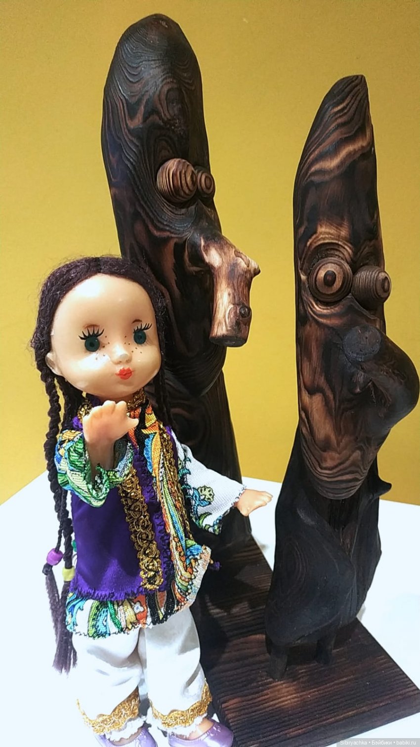 Вета отправилась на выставку или кто такие караканчики