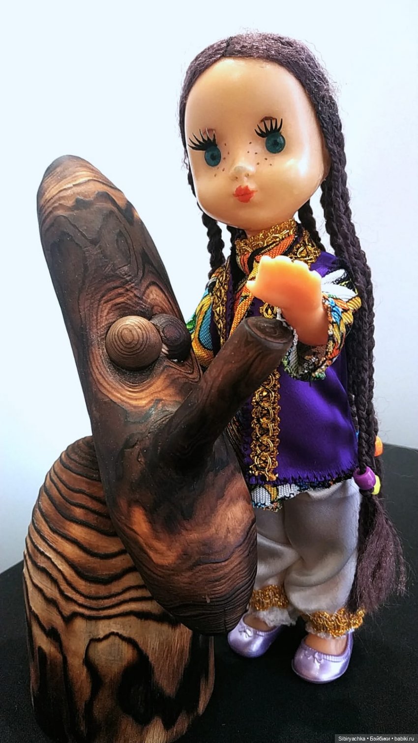 Вета отправилась на выставку или кто такие караканчики