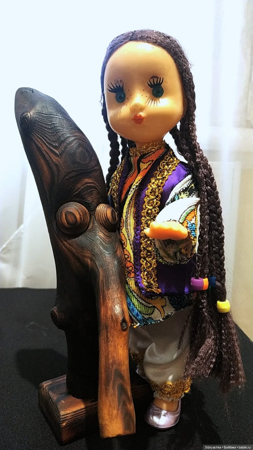 Вета отправилась на выставку или кто такие караканчики