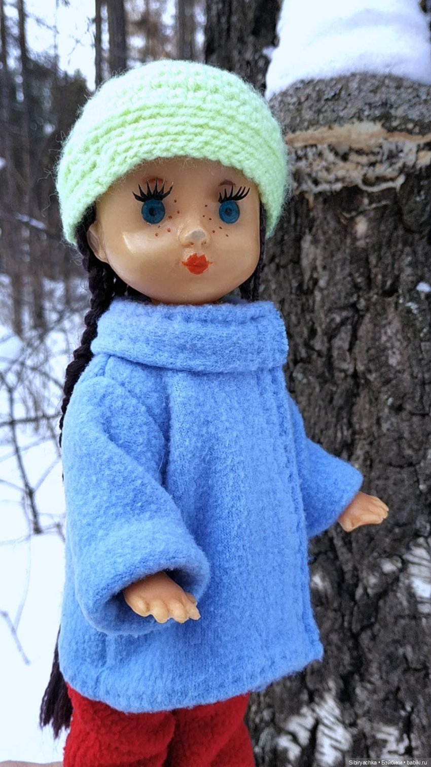 Первая лыжная прогулка Веты (фото 8)