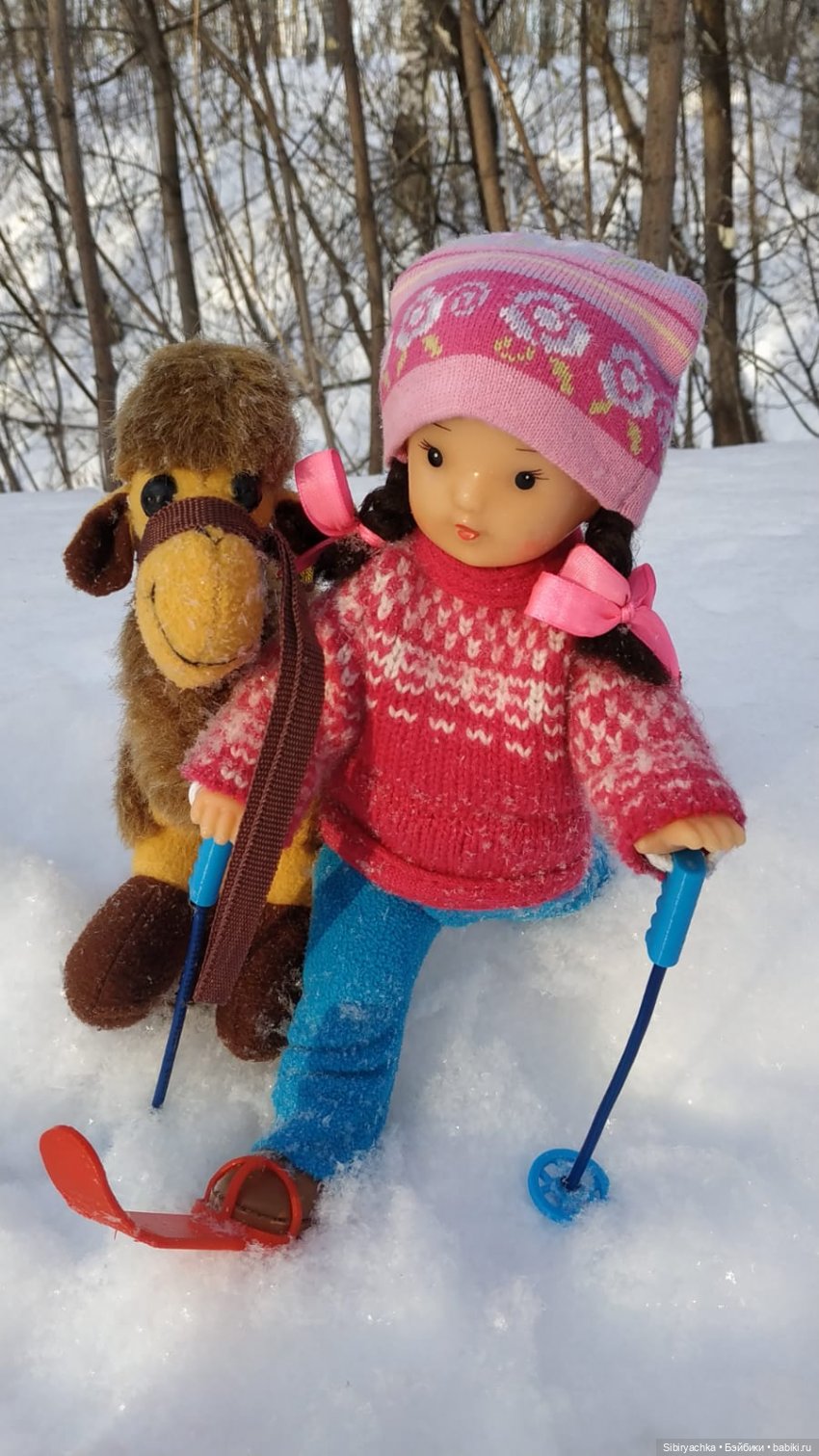 Лыжная прогулка Юляшки и Тома