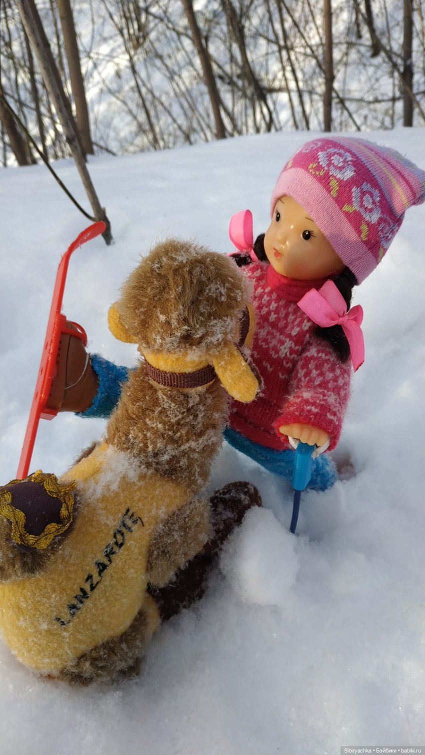 Лыжная прогулка Юляшки и Тома