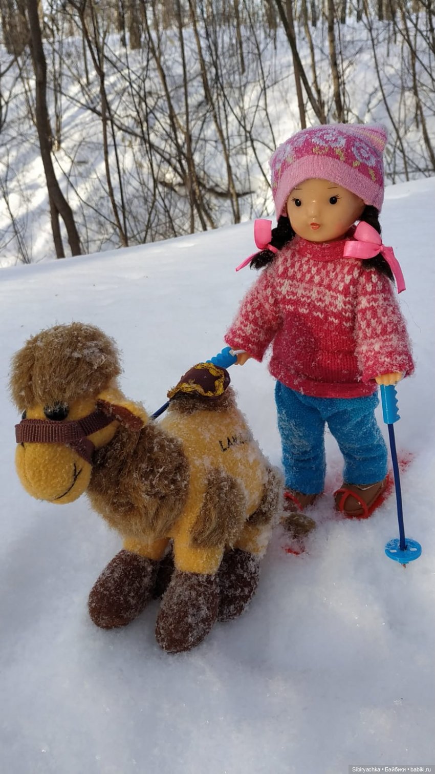 Лыжная прогулка Юляшки и Тома