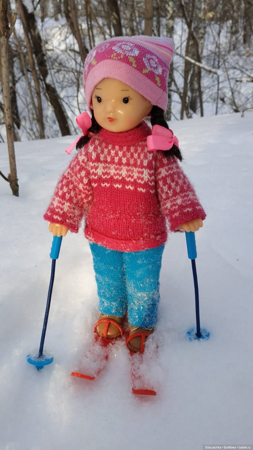 Лыжная прогулка Юляшки и Тома