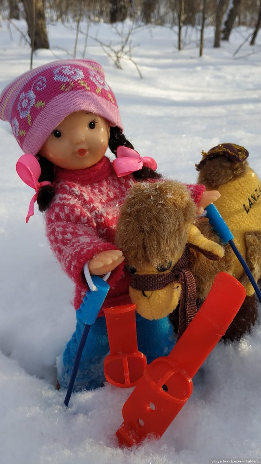 Лыжная прогулка Юляшки и Тома