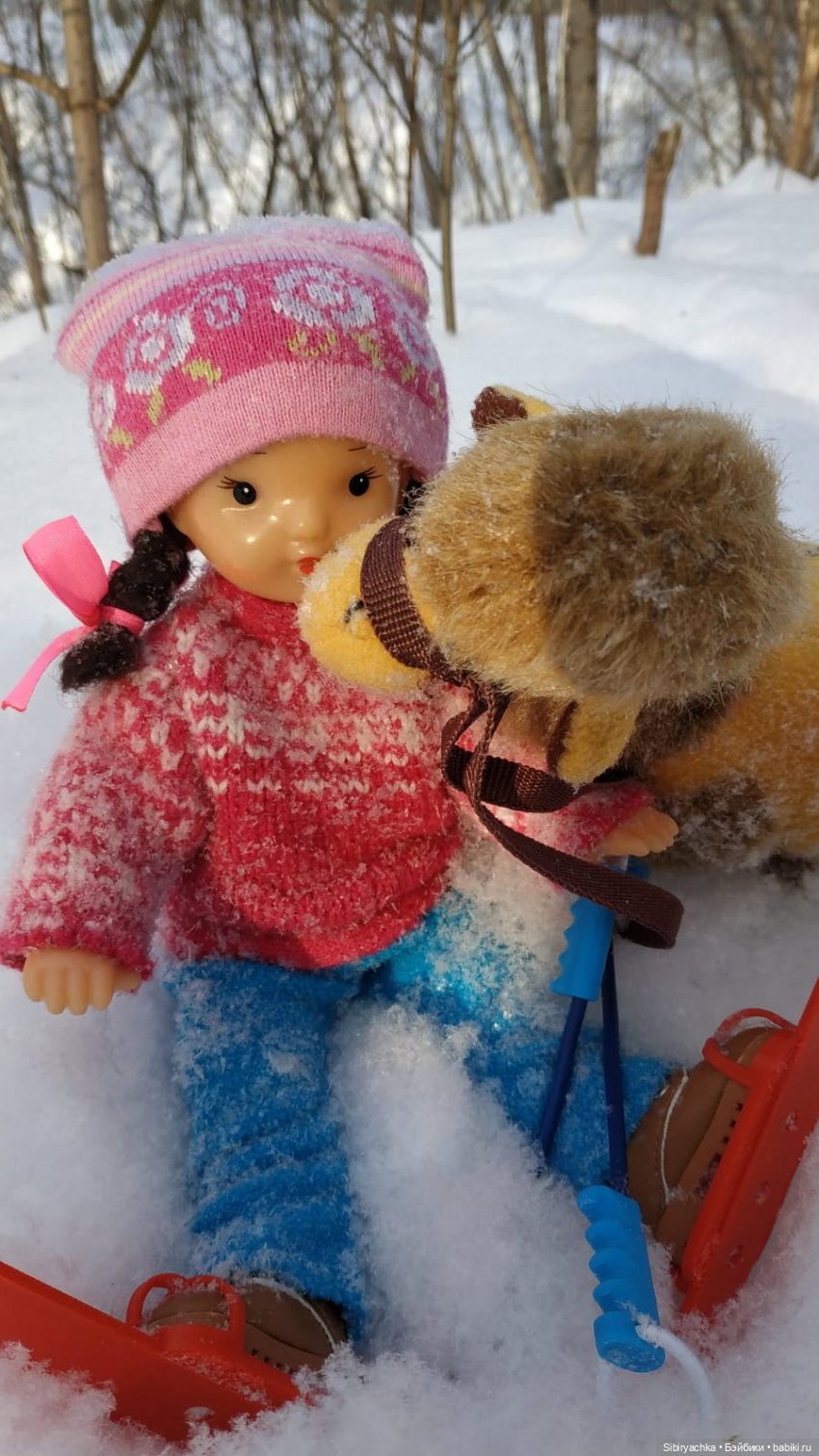 Лыжная прогулка Юляшки и Тома