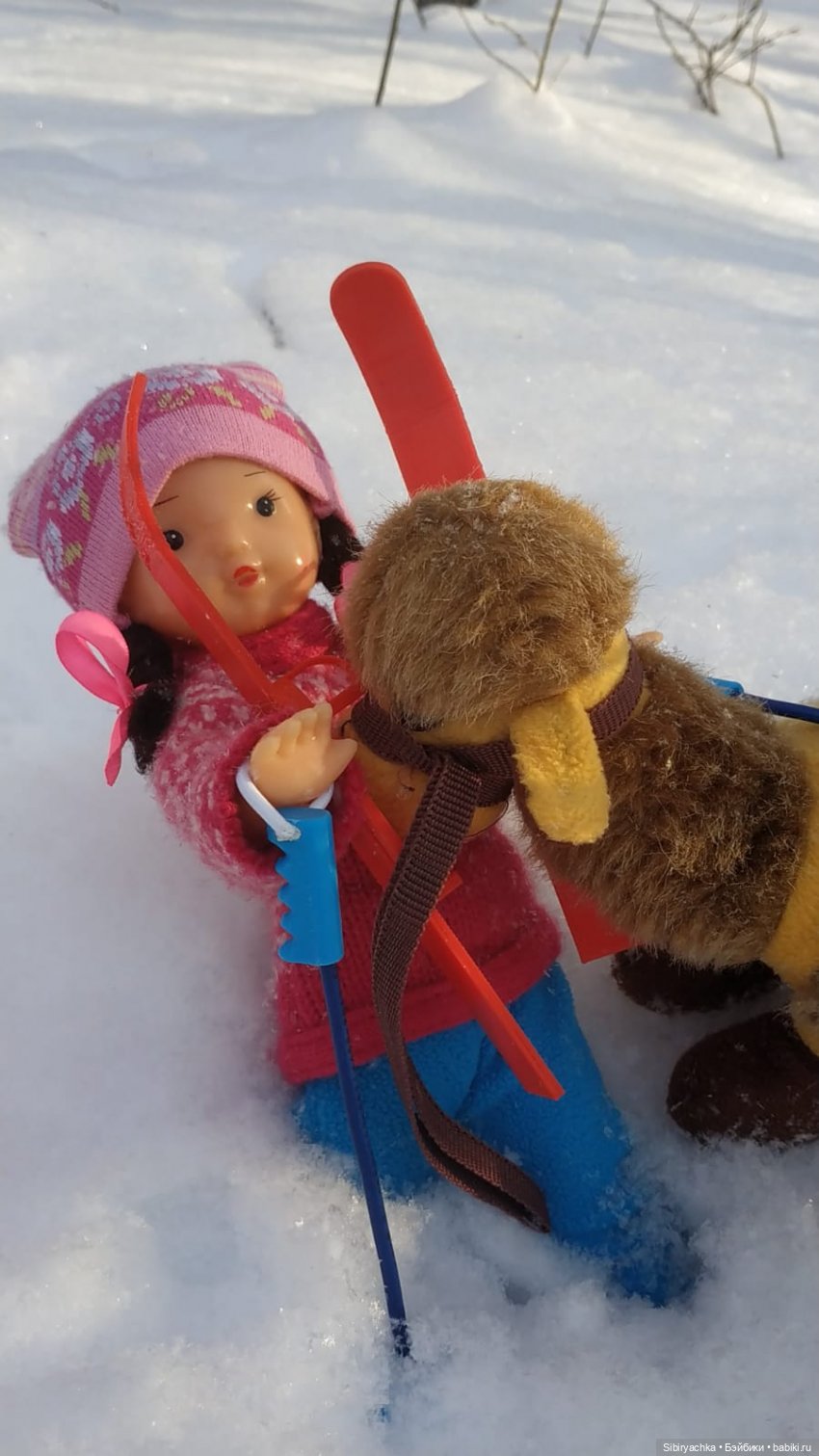 Лыжная прогулка Юляшки и Тома