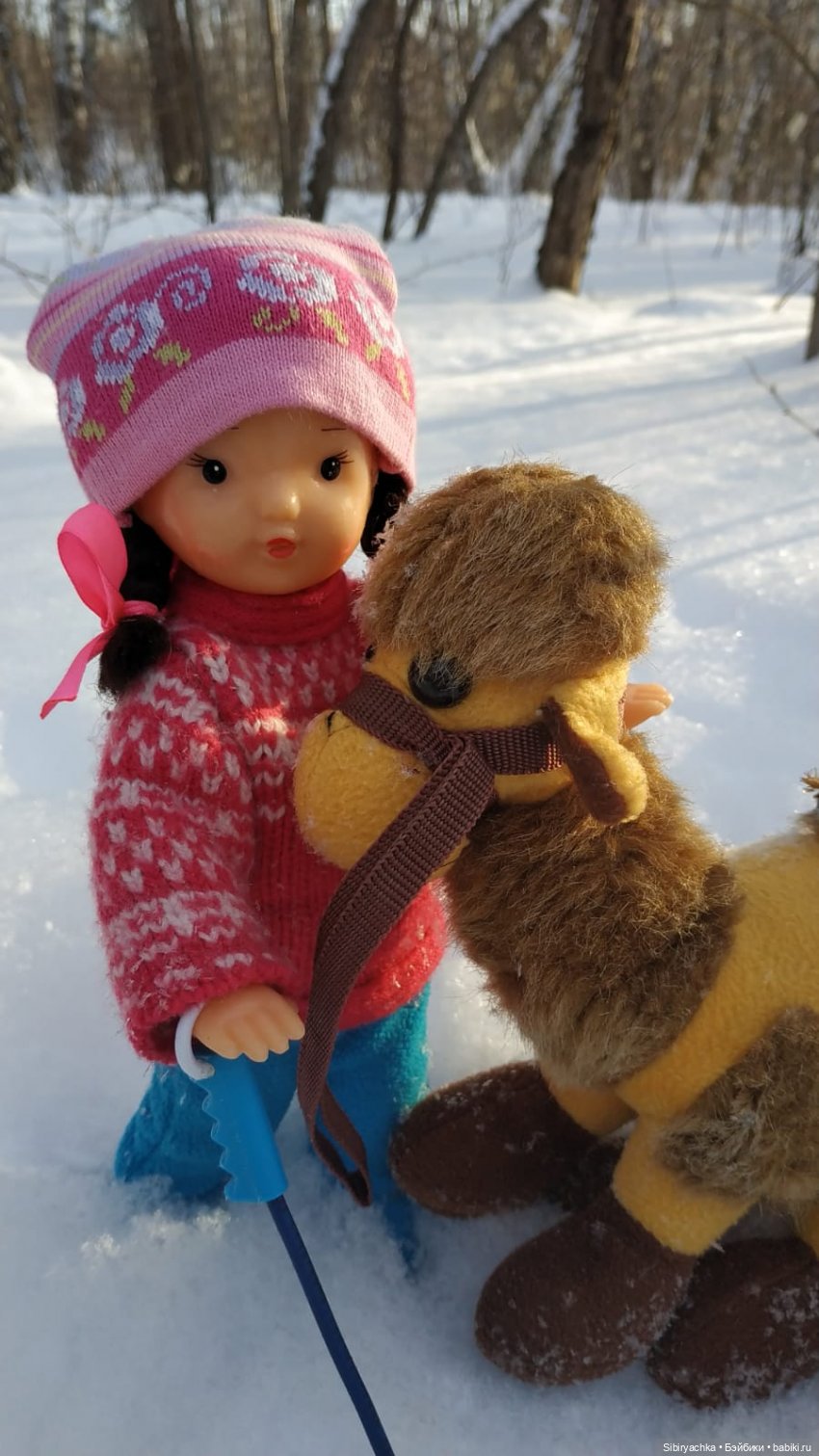 Лыжная прогулка Юляшки и Тома