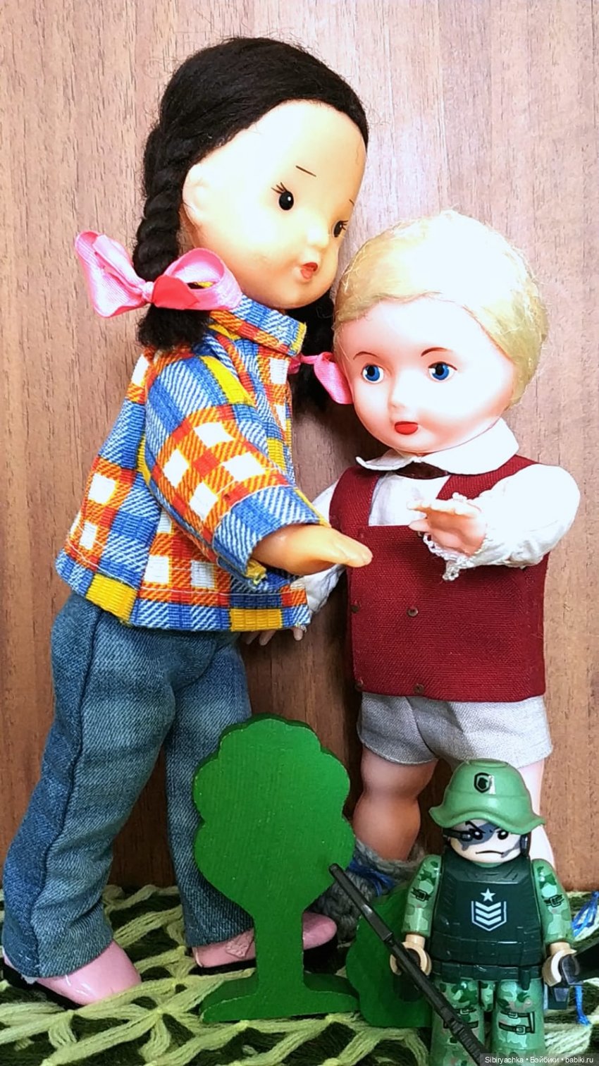 Военно-мирные игры Юляшки и Юри