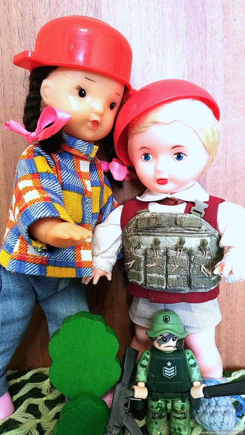 Военно-мирные игры Юляшки и Юри