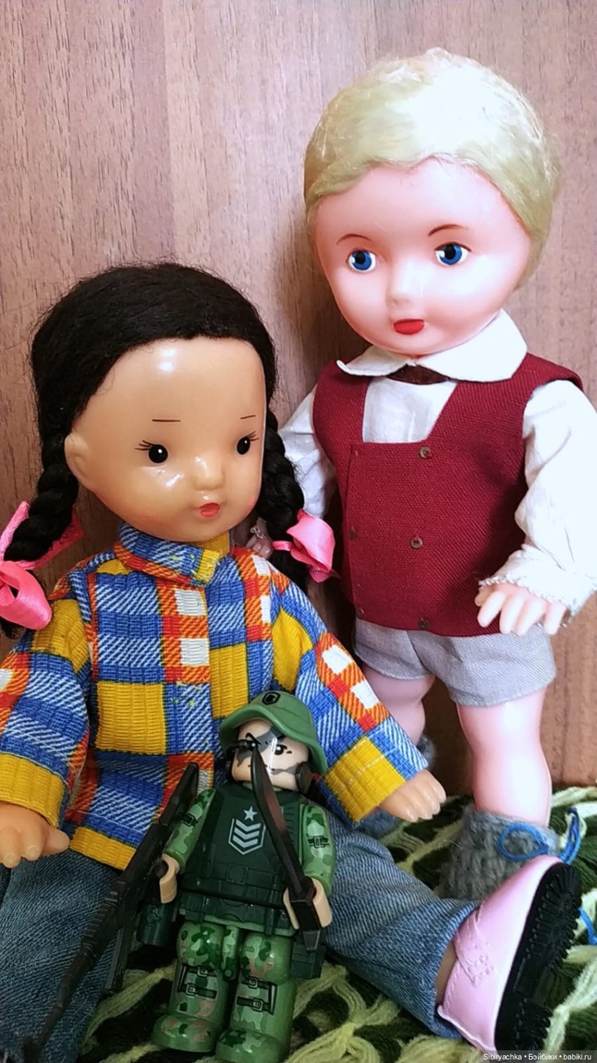 Военно-мирные игры Юляшки и Юри