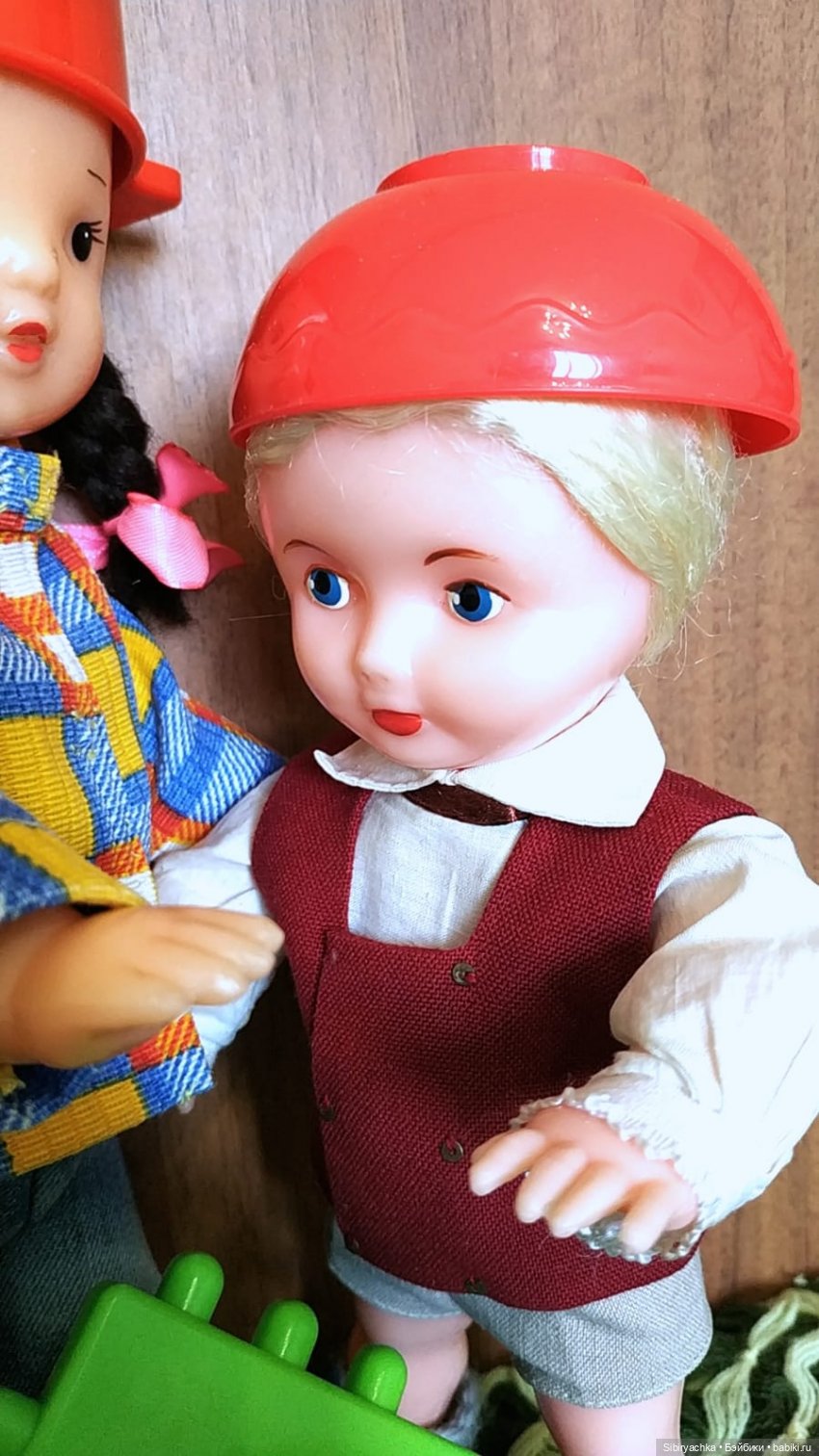 Военно-мирные игры Юляшки и Юри