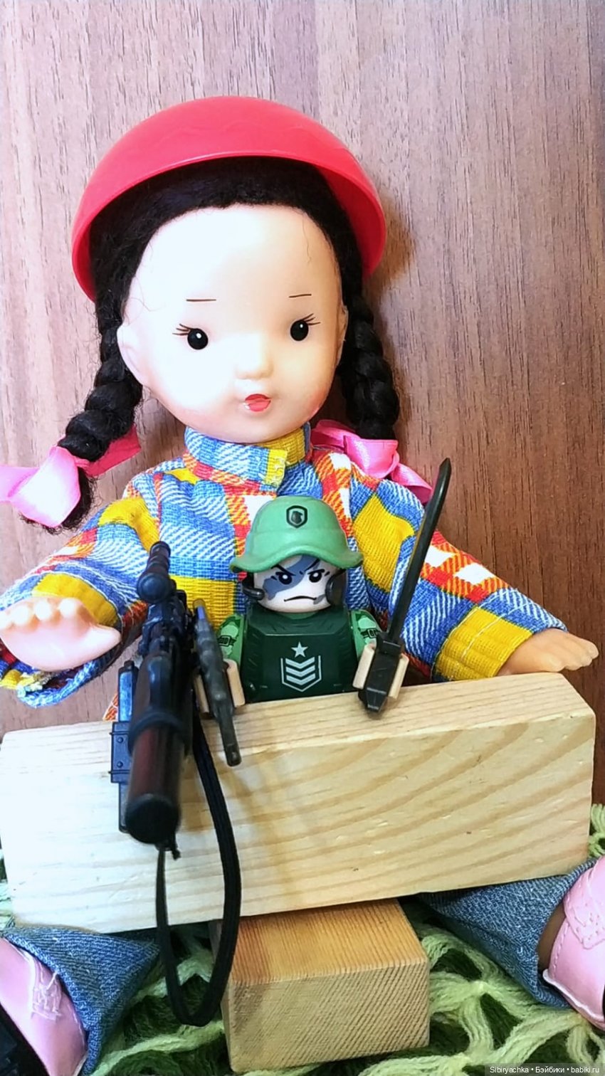 Военно-мирные игры Юляшки и Юри