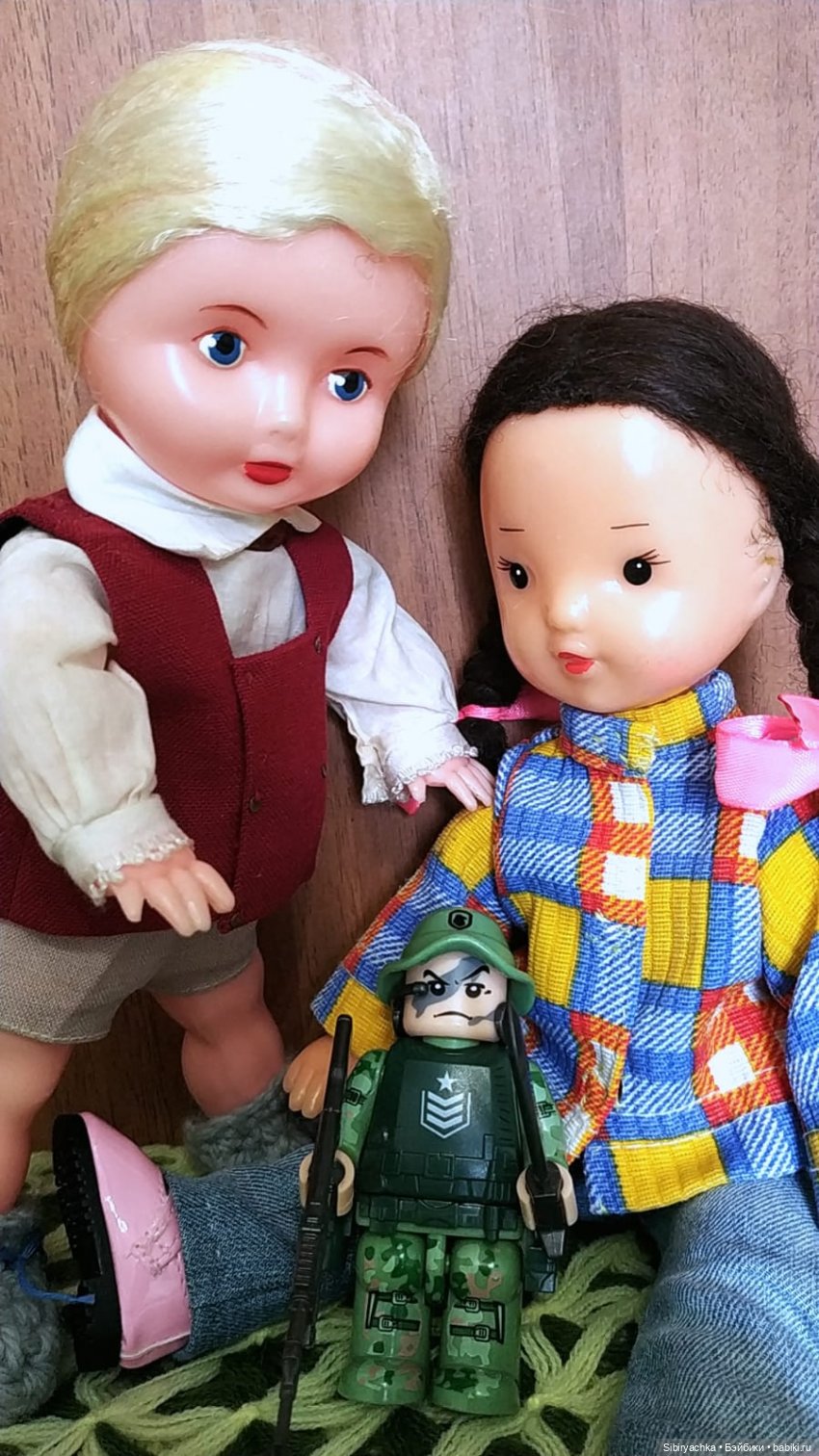 Военно-мирные игры Юляшки и Юри