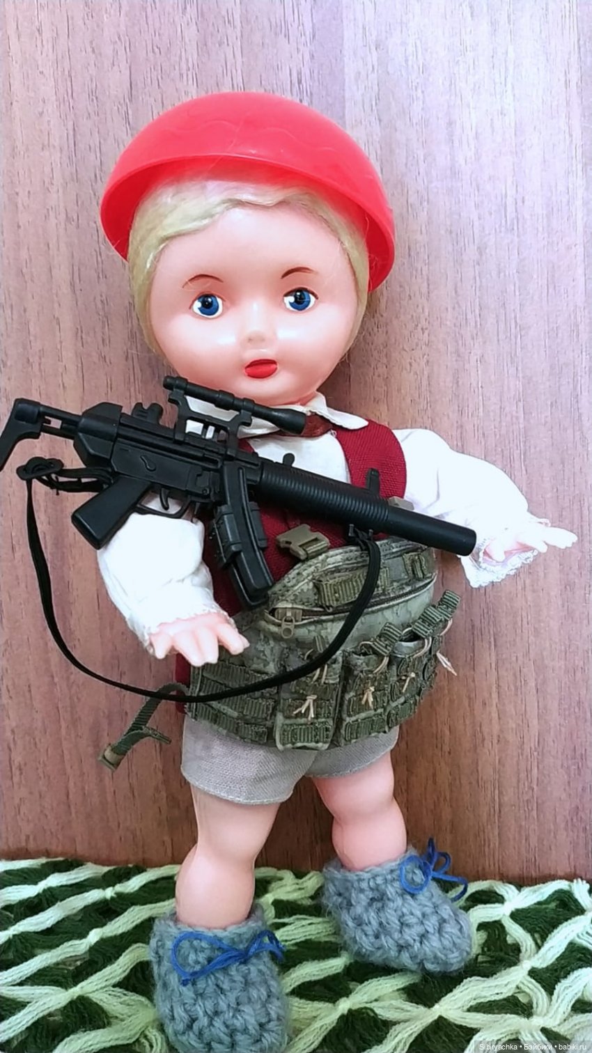 Военно-мирные игры Юляшки и Юри