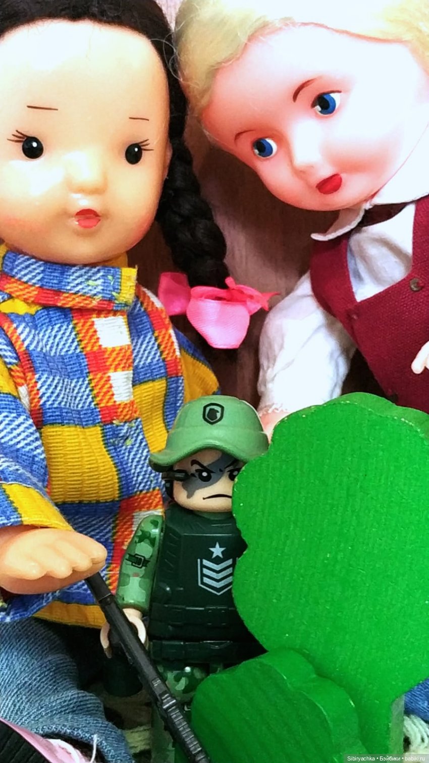 Военно-мирные игры Юляшки и Юри