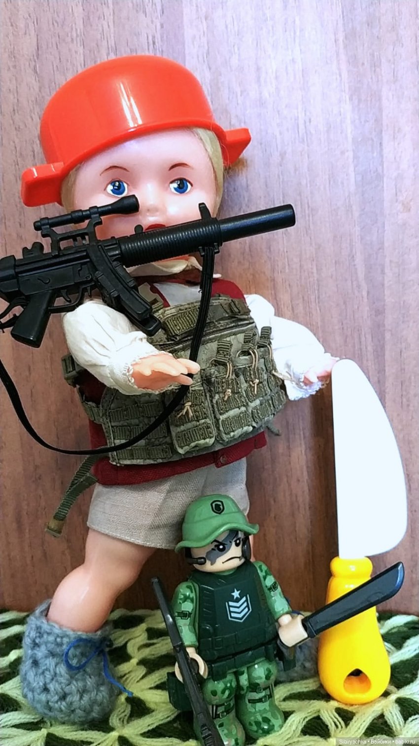 Военно-мирные игры Юляшки и Юри