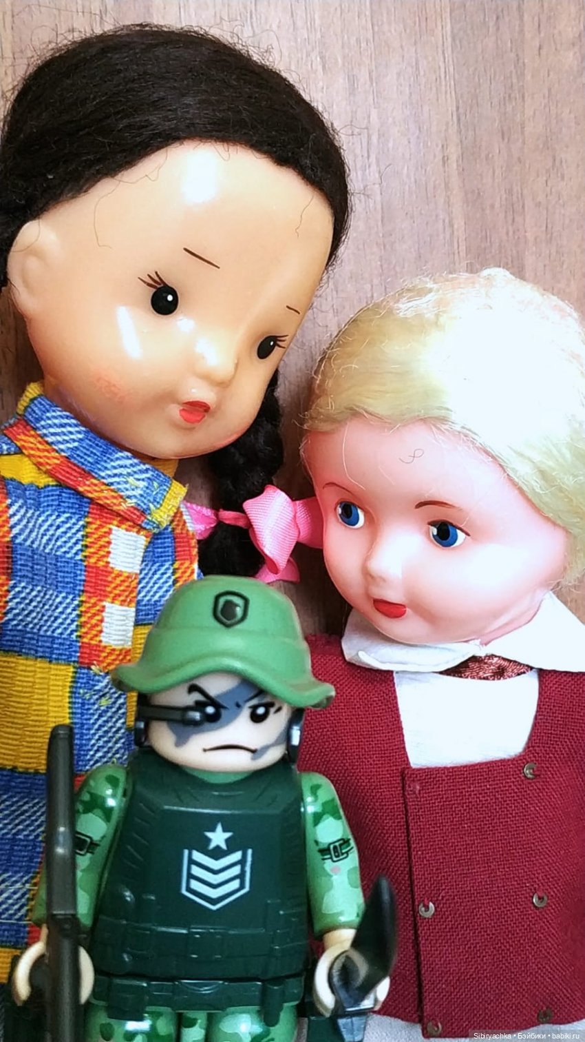 Военно-мирные игры Юляшки и Юри