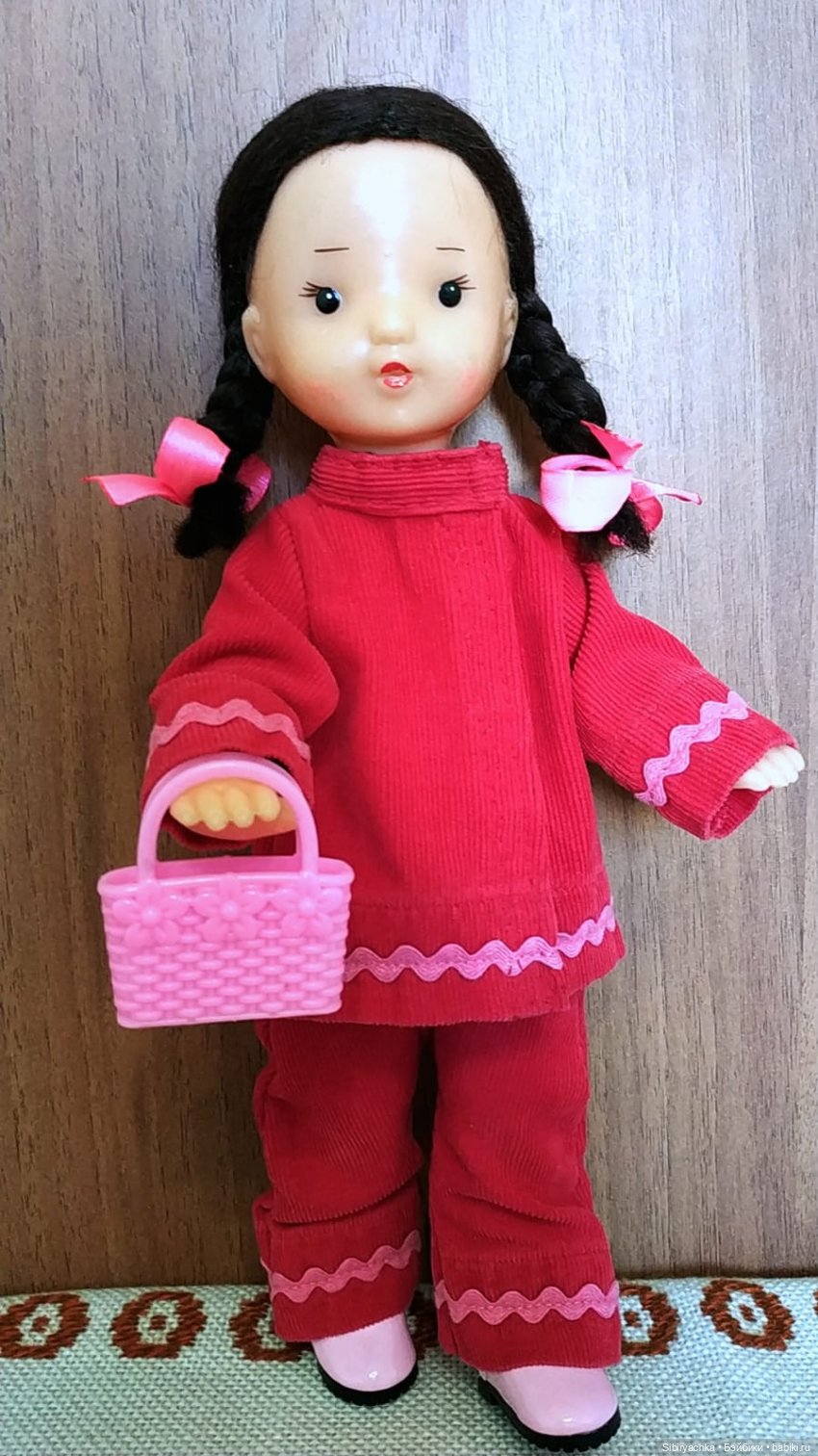 Новые наряды Юляшки — Советские винтажные куклы (СССР): Ленигрушка