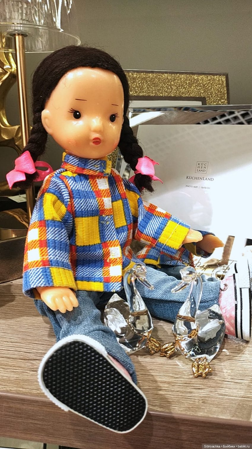 Прогулка Юляшки по торговому центру (фото 6)