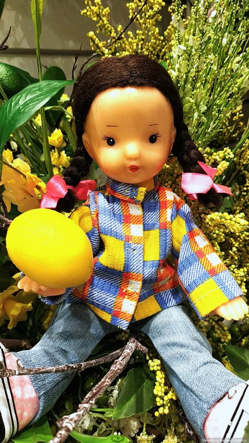 Прогулка Юляшки по торговому центру